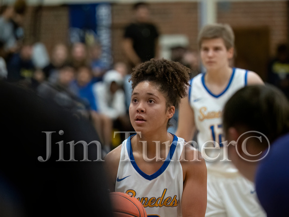 SWEDE WOMEN BBALL vs AVILA-20