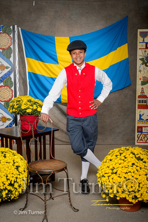 SWEDISH COSTUMES 2015-039
