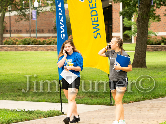 FALL ATHLETES MOVE IN DAY-90621