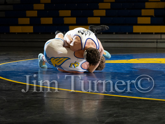 WRESTLING VS AVILA-1250354