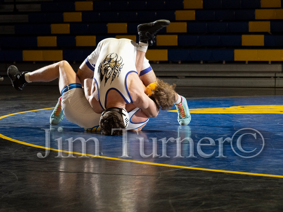 WRESTLING VS AVILA-1250355