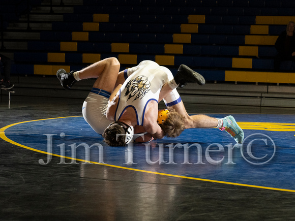 WRESTLING VS AVILA-1250357