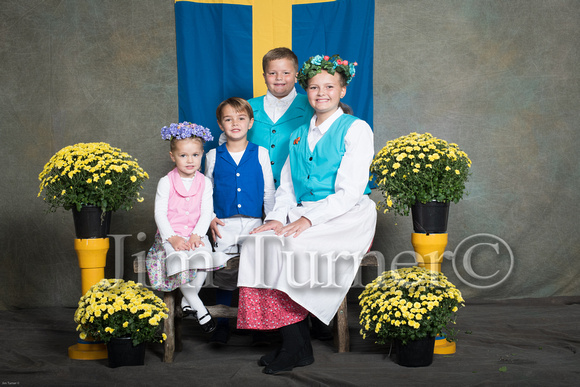 SWEDISH COSTUMES 2019-71