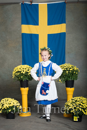SWEDISH COSTUMES 2019-126