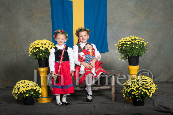 SWEDISH COSTUMES 2019-139