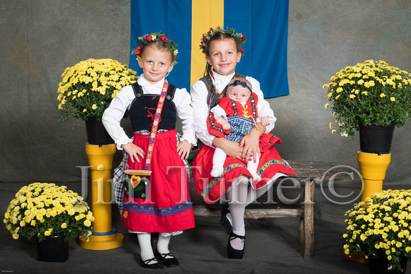 SWEDISH COSTUMES 2019-142