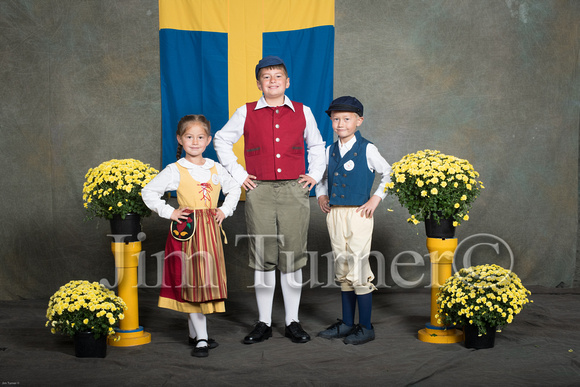 SWEDISH COSTUMES 2019-235