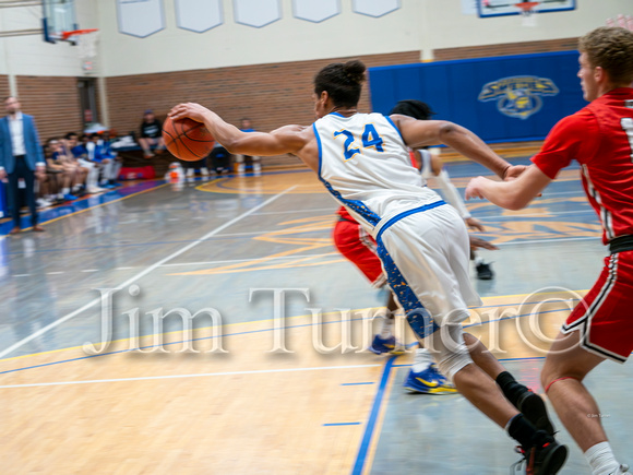 MEN BBALL v MCPHERSON-18