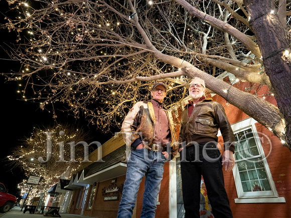 Tree Lighting crew Mike Bray and Merle Larson-0609