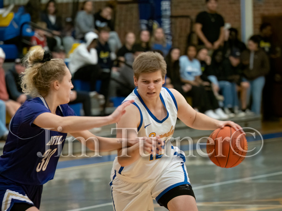 SWEDE WOMEN BBALL vs AVILA-9